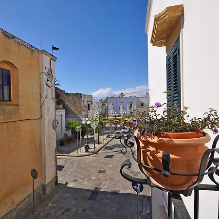 Palazzo Vaglio Nocleg ze śniadaniem Alliste